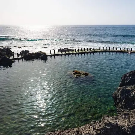 Sea View In דירה Alcalá